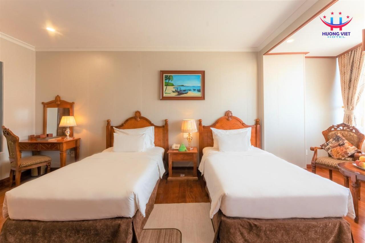 Huong Viet Hotel Quy Nhon - Beachfront Eksteriør billede