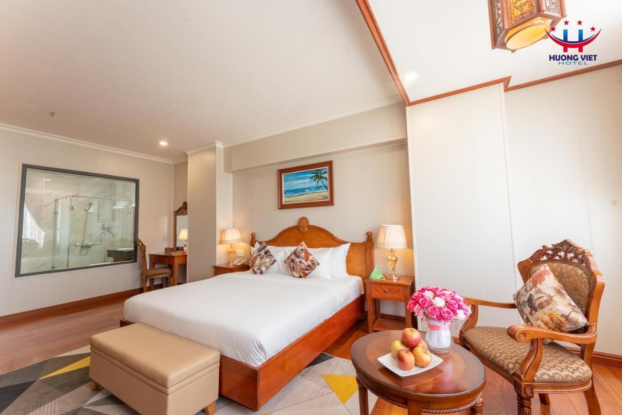 Huong Viet Hotel Quy Nhon - Beachfront Eksteriør billede