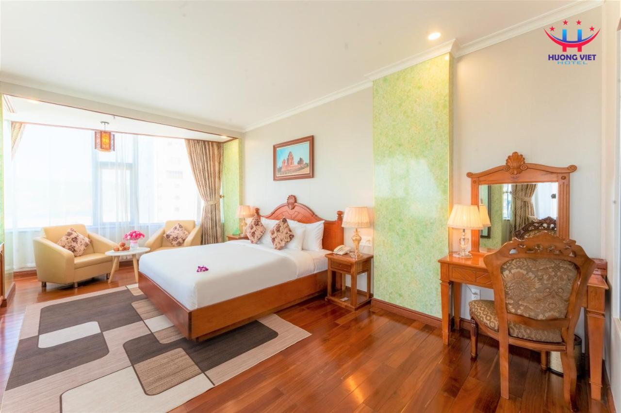 Huong Viet Hotel Quy Nhon - Beachfront Eksteriør billede