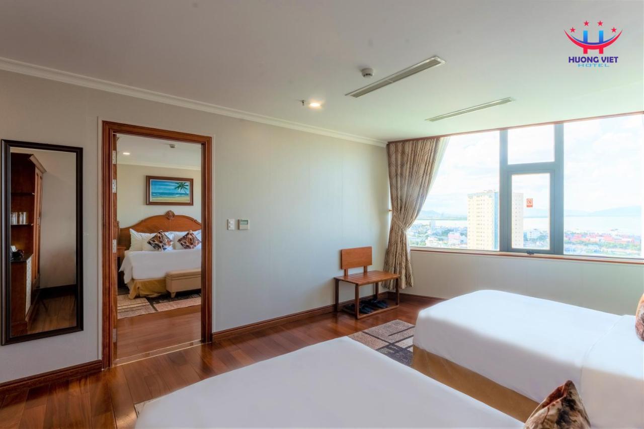 Huong Viet Hotel Quy Nhon - Beachfront Eksteriør billede