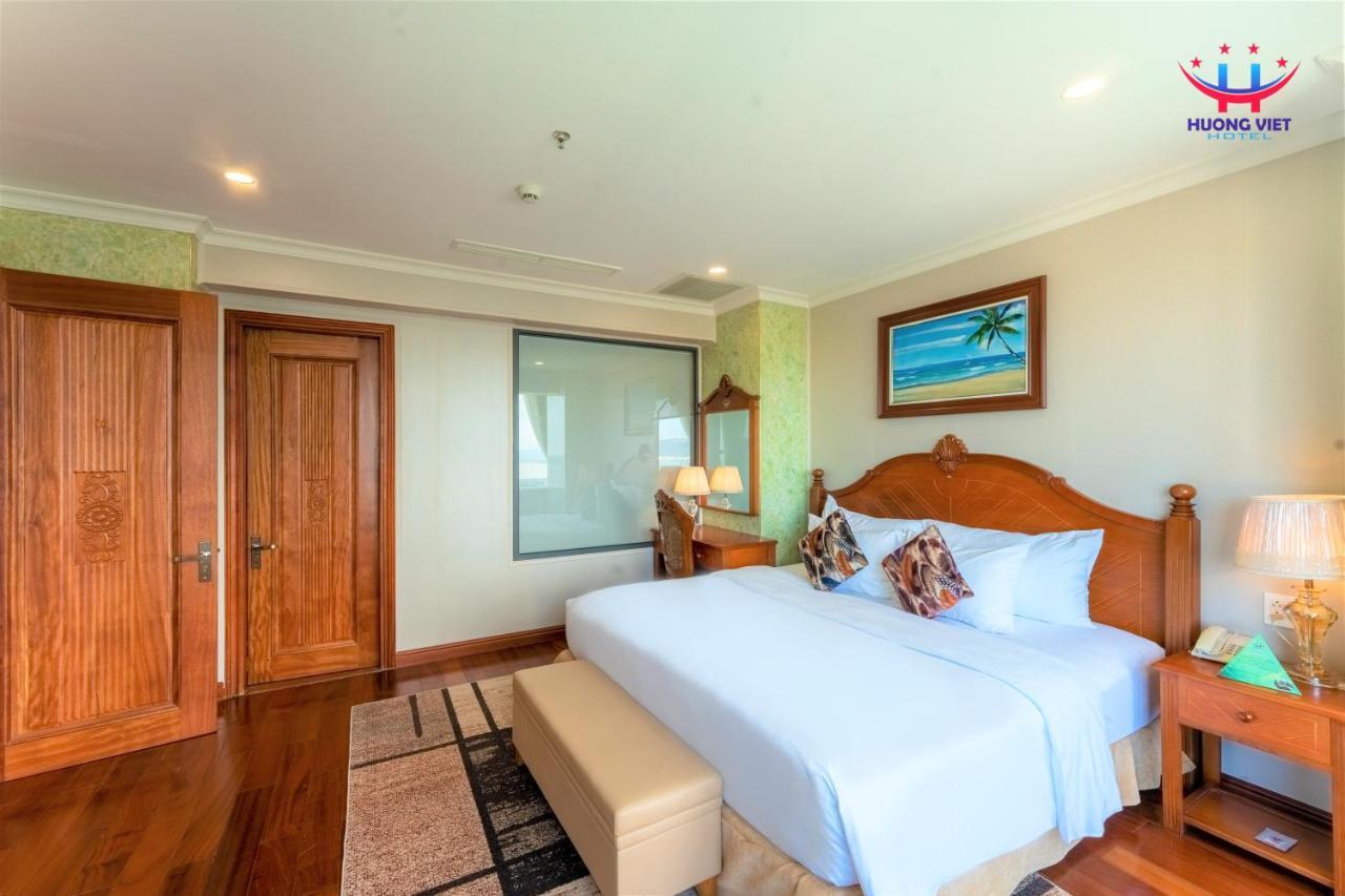 Huong Viet Hotel Quy Nhon - Beachfront Eksteriør billede