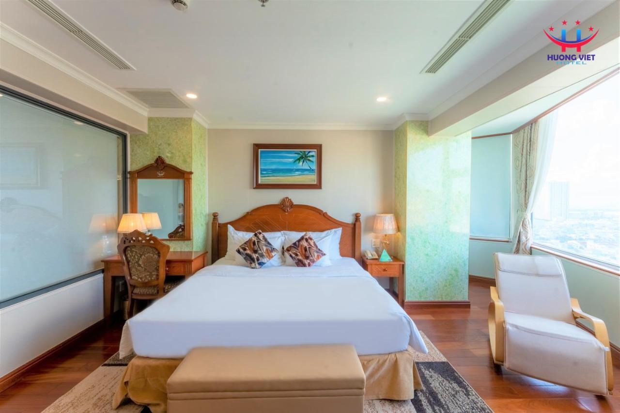 Huong Viet Hotel Quy Nhon - Beachfront Eksteriør billede