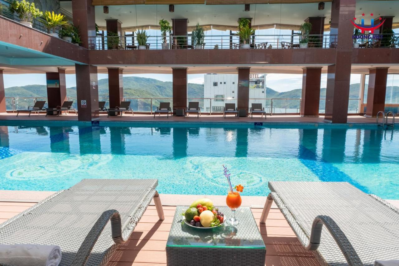 Huong Viet Hotel Quy Nhon - Beachfront Eksteriør billede